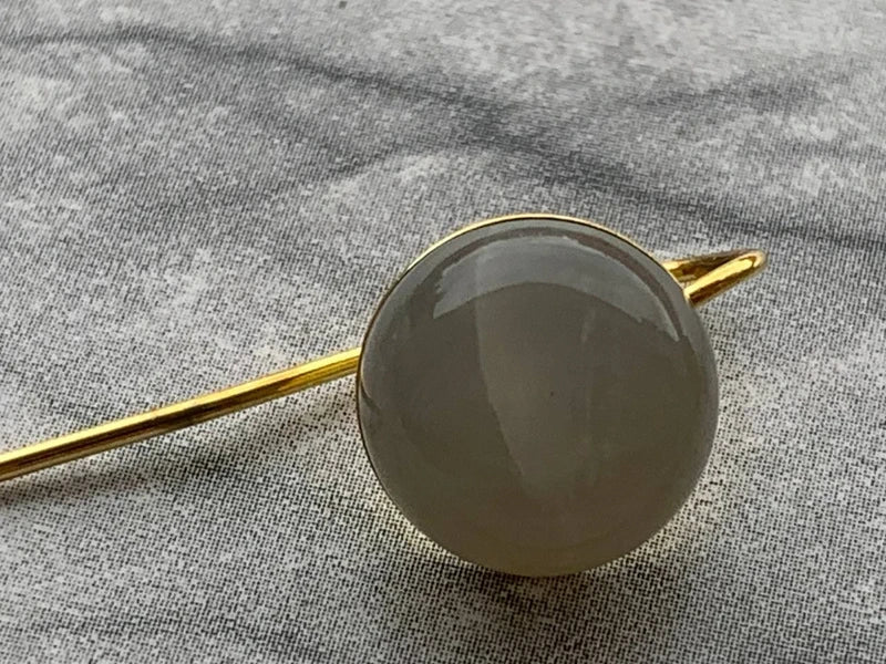 Orecchini pendenti artigianali in ottone oro con Pietra di Luna grigia cabochon 10mm