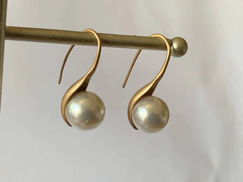 Orecchini Artigianali con Grande Perla Naturale da 12mm