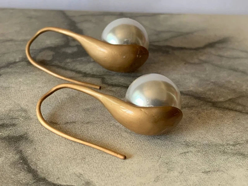 Orecchini Artigianali con Grande Perla Naturale da 12mm