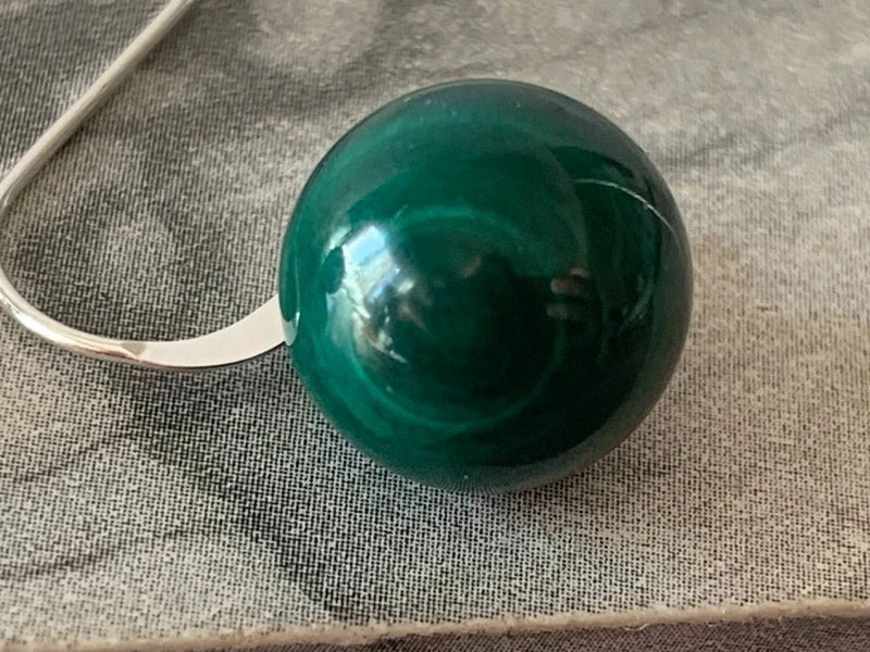 Orecchini Malachite 10mm pendenti in argento 925 | Eleganti e naturali
