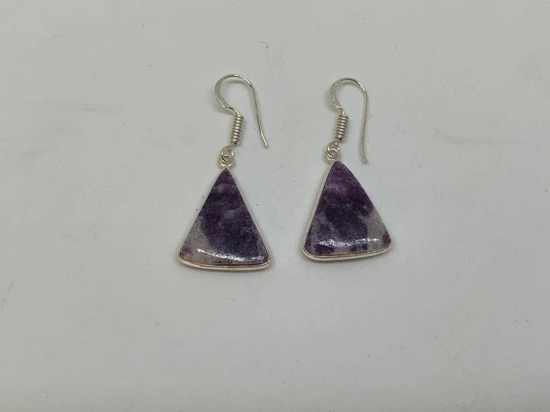 Orecchini placcati argento 925 con ametista Chevron grezza triangolare