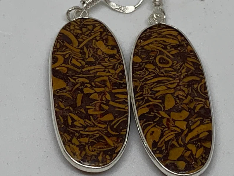 Orecchini artigianali in ottone argento 925 con diaspro mookaite ovale – energia e stile