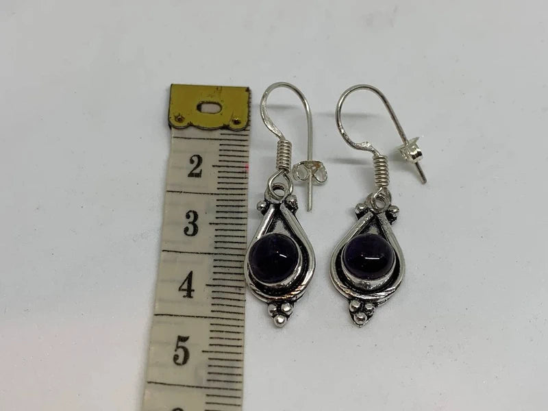Orecchini artigianali con ametista naturale cabochon 8mm