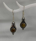Orecchini artigianali con occhio di tigre naturale cabochon 8mm