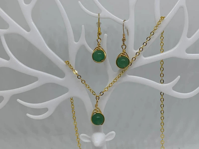 Set orecchini e collana Avventurina verde naturale • energia del cuore • rame dorato