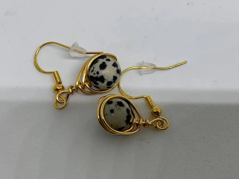 Set orecchini e collana Diaspro Dalmata naturale • gioiello energetico • rame dorato Ottime·Naturale