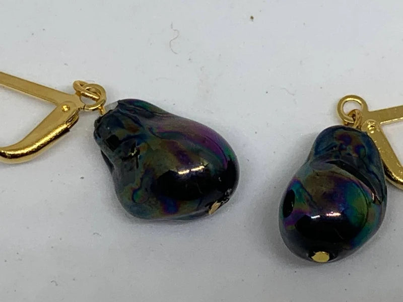 Orecchini Perle Barocche Naturali 16x10mm Dorati Zama | Energia e Armonia