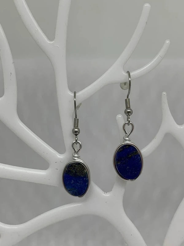 Orecchini pendenti con lapislazzuli naturale 8x10 mm