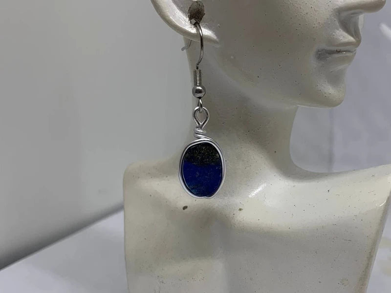 Orecchini pendenti con lapislazzuli naturale 8x10 mm
