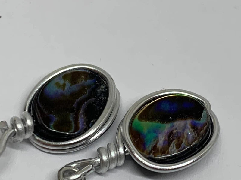 Orecchini pendenti con abalone 6x8 mm
