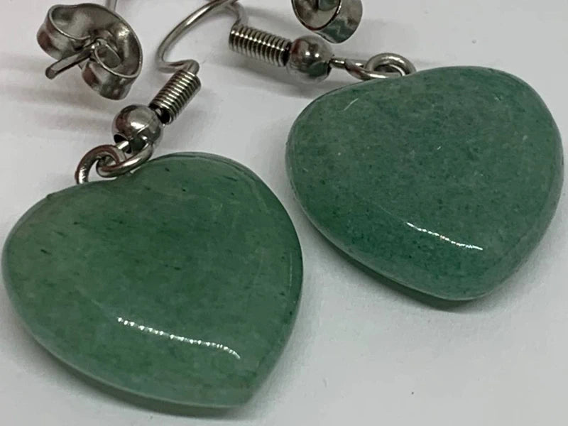 Orecchini pendenti con avventurina verde a cuore