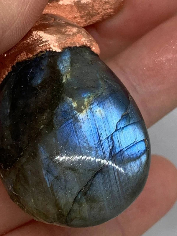 Ciondolo labradorite e cianite in rame elettroformato design unico