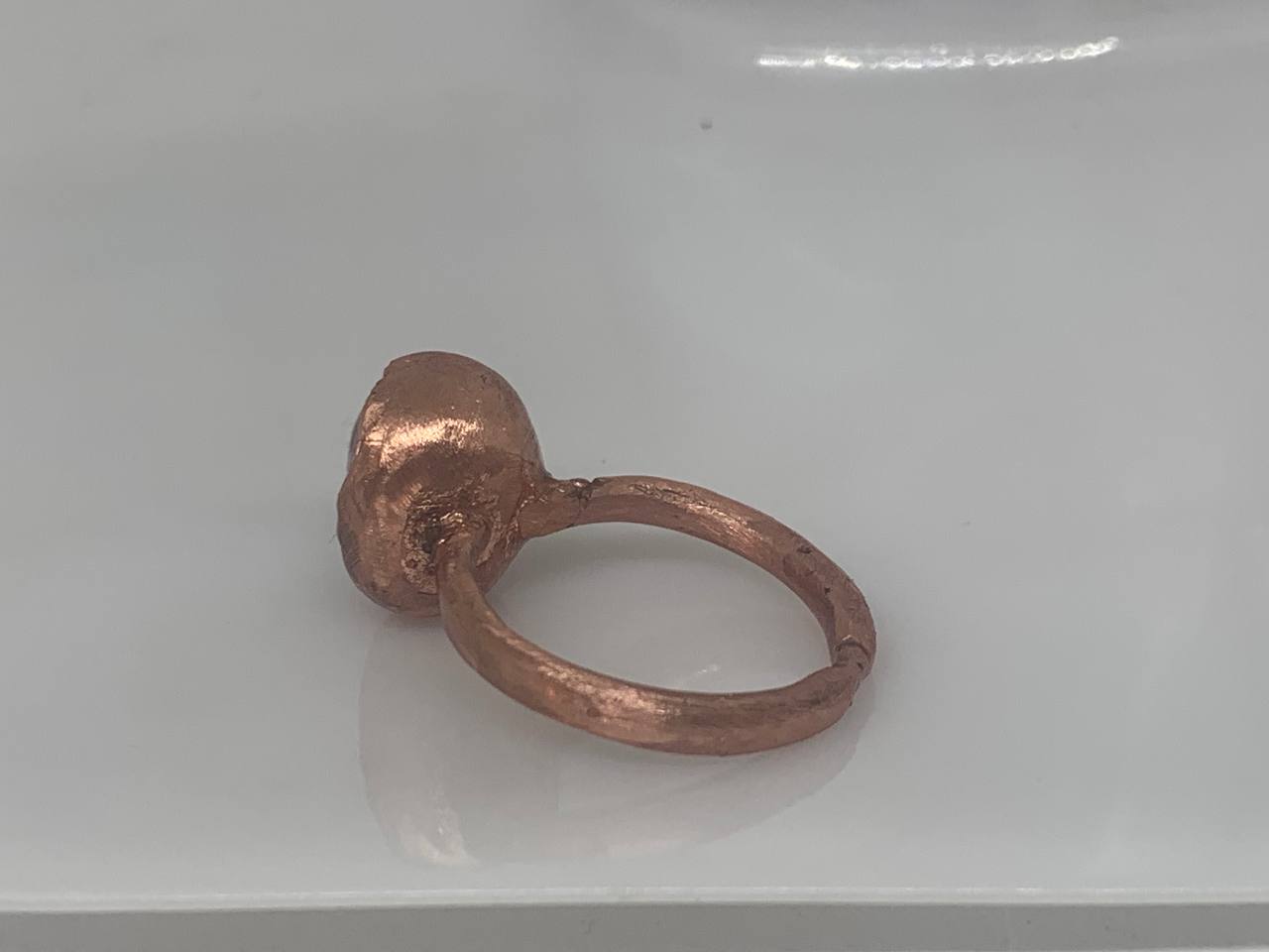 Anello Elettroformato in Rame con Quarzo Rosa Naturale - Pezzo Unico