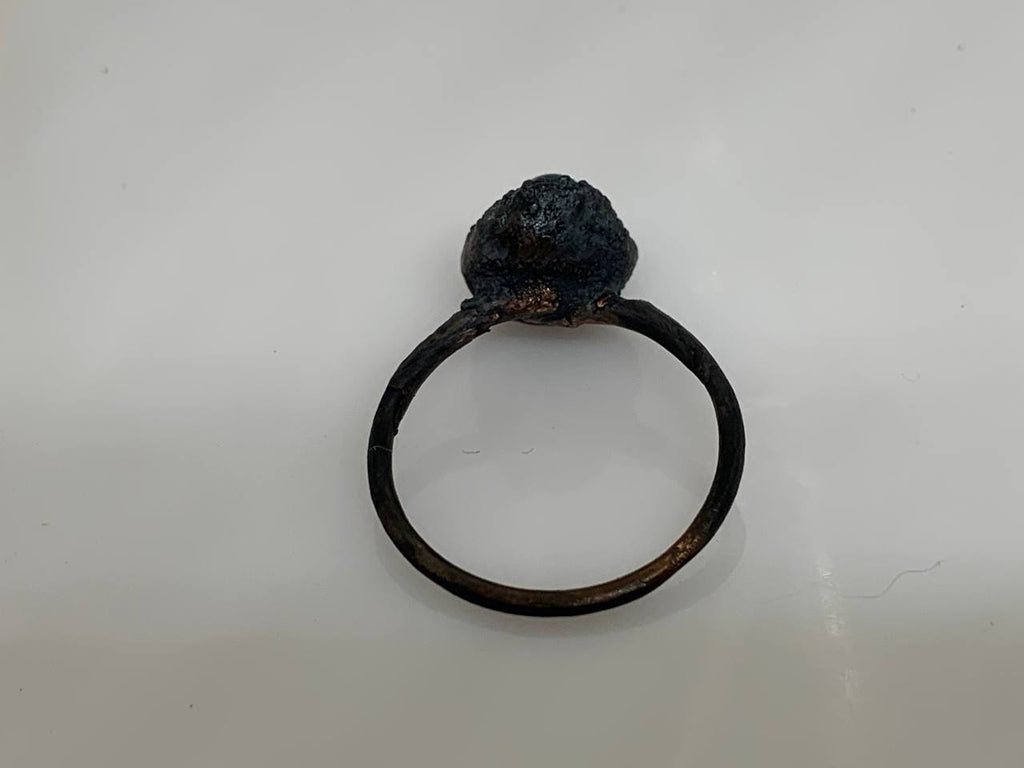 Anello in Agata Blu Naturale Elettroformato in Rame Puro – Patina Scura